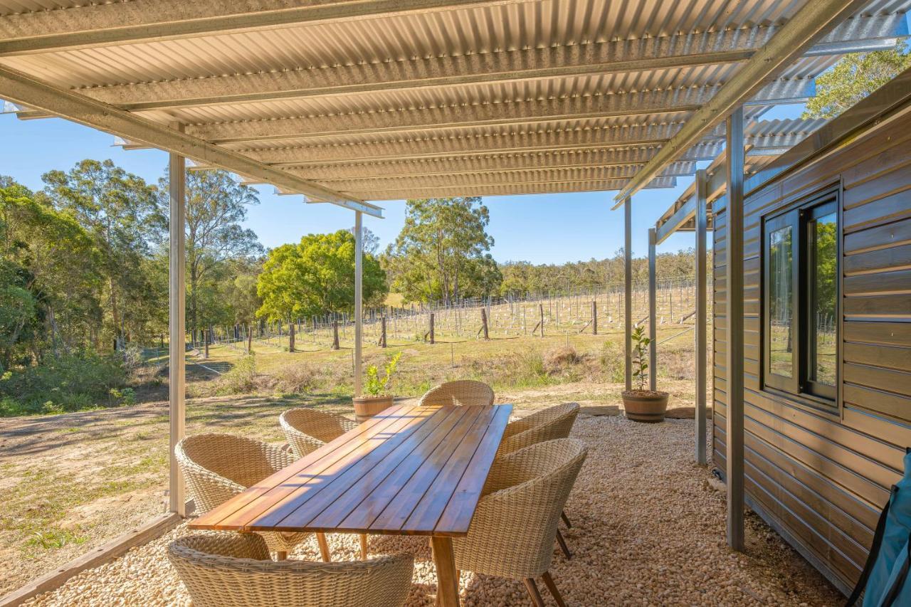 Widgereedoo Farm. Vineyard Views. Peaceful Retreat. Villa Tamaree Kültér fotó